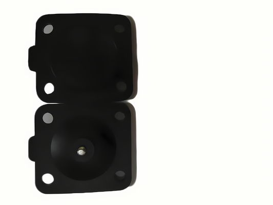 Filme multicamadas aparafusado ou com fixação por abraçadeira, projetado para resistir a produtos químicos e solventes, garantindo o desempenho da embalagem industrial