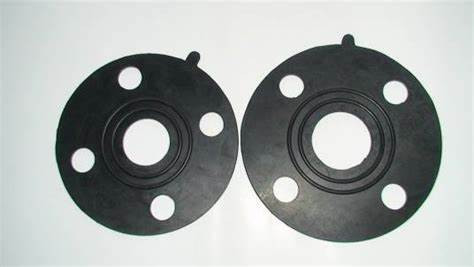 Resistência a ácidos e álcalis Flange de borracha Pressão da junta 0,3Mpa-2,5Mpa Design de trabalho pesado de grau industrial